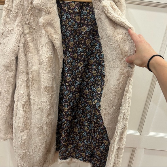 Georgie Women’s Faux Fur Coat Mid length Cream/ivory Soft Size 6 - Picture 6 of 11